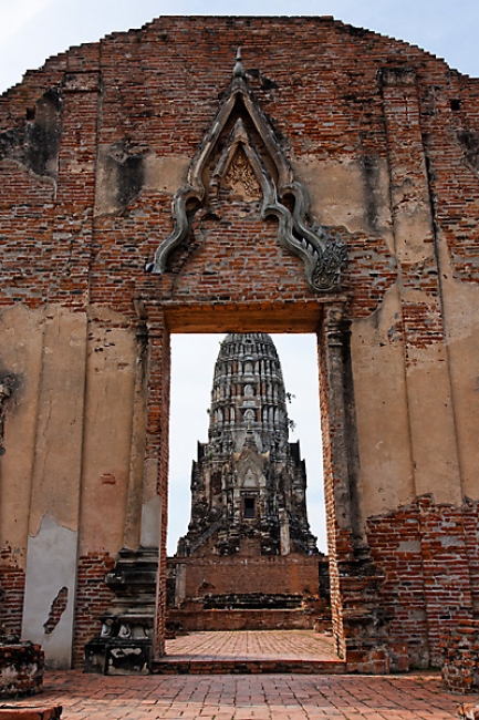 Wat Ratchaburana-001